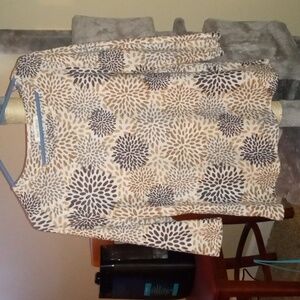 Like New Emily Daniels Women's Top/Blouse